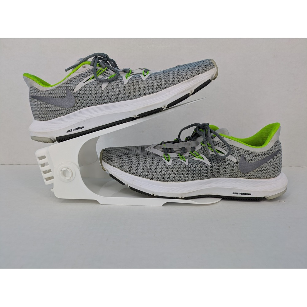 Nike Quest Women 7.5 Green White Volt‎ Gray Running Shoes AA7412-008 Sneakers